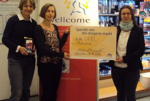 Spendenübergabe durch den dm-Fachmarkt Bautzner Str